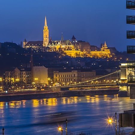 Danube Pest-Side Apartment Budapeste Exterior foto